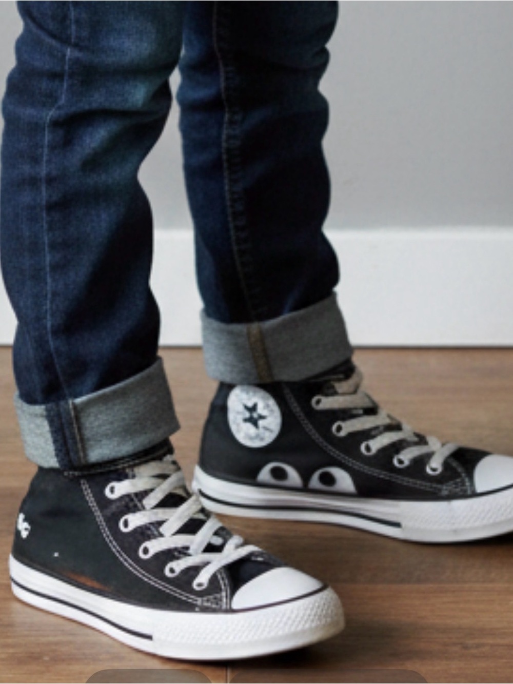 Kids CONVERSE Chuck Taylor ALL STAR High Tops, Velcro Eyes Size 13